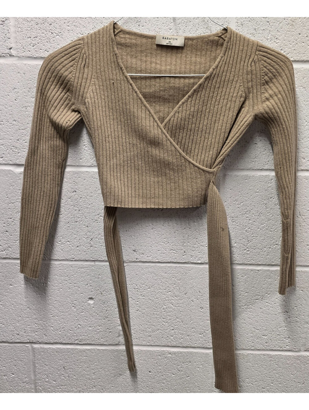 Aritzia | Sweaters | Aritzia Babaton Cropped Ballerina Sweater XS Beige